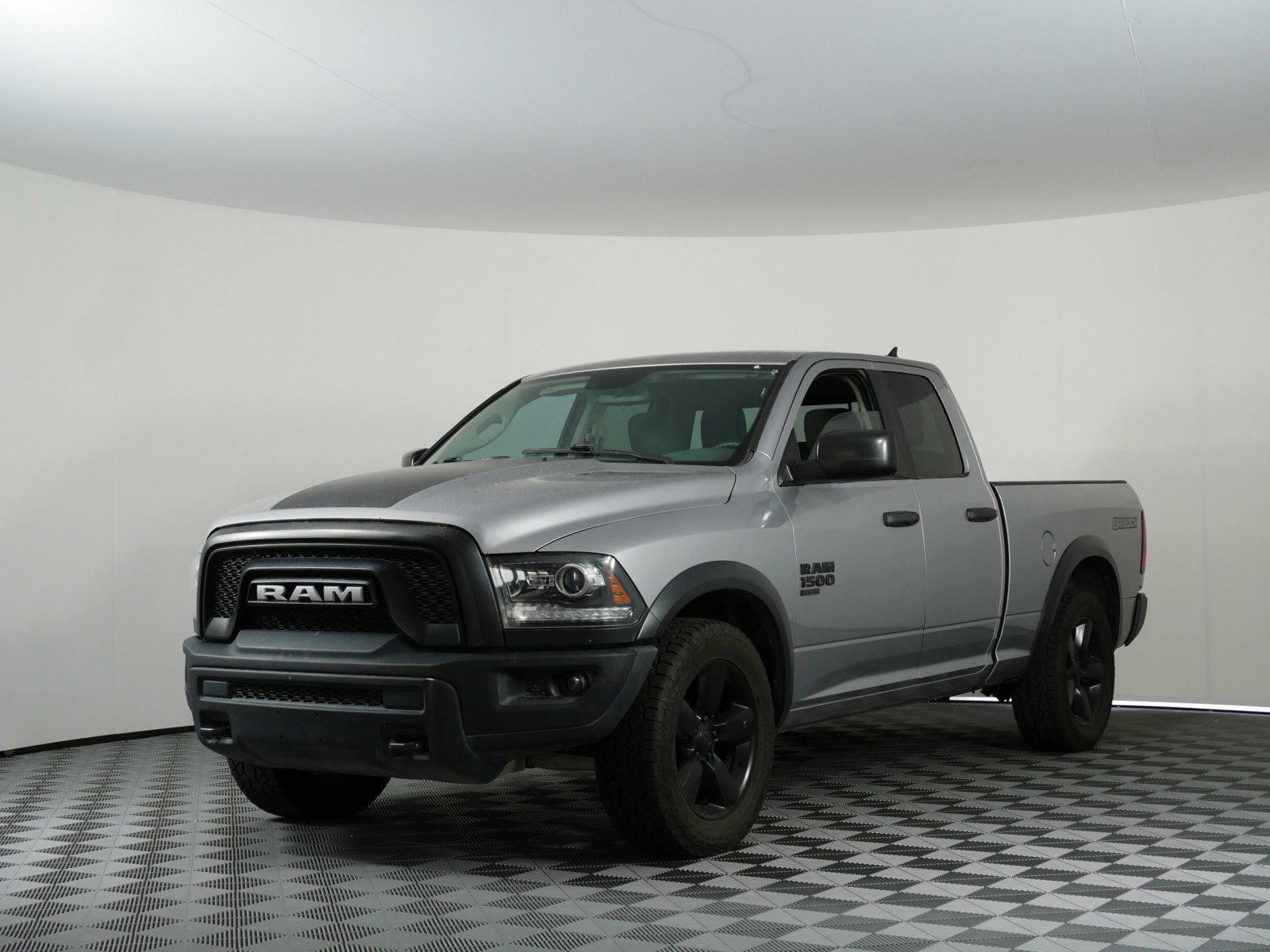 ram ram 1500 classic 2020 1C6RR6GG3LS105361 image ram ram 1500 classic 2020 1C6RR6GG3LS105361 image